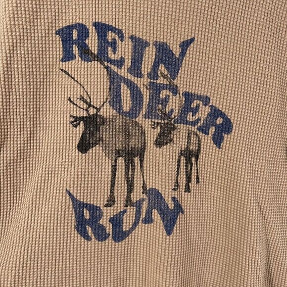 Aerie Offline Waffle Knit Thermal Reindeer Run Graphic Brown Size S Relaxed Fit - Picture 5 of 10